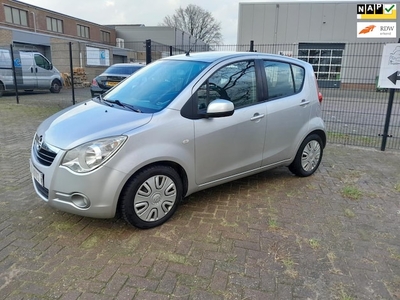 Opel Agila Benzine