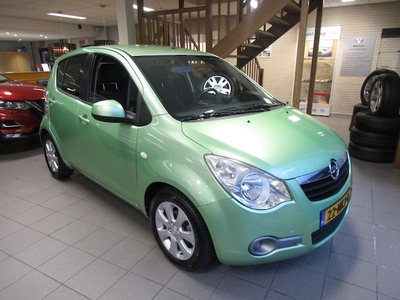 Opel Agila Benzine