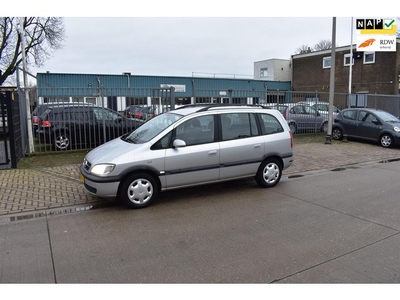 Opel Zafira 1.6-16V Comfort