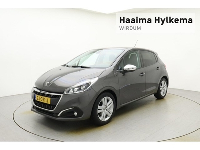 Peugeot 208 1.2 PureTech Signature 110 PK Navigatie