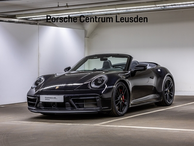 PORSCHE 911 Carrera 4 GTS Cabriolet