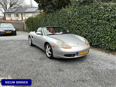 Porsche Boxster 2.5 Tiptronic Automaat | Leer | Navi | Autom. Airco | Cruise Control | LMV | Hardtop | APK tot 22-12-2024!