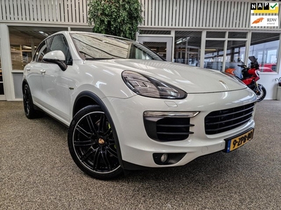 Porsche Cayenne 3.0 S E-Hybrid Pano Camera Bose 21