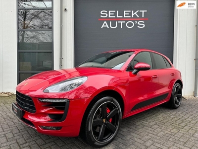 Porsche Macan 3.0 GTS 361 Pk Pano/Luchtvering/LED/Leder/Chrono/21 Inch/Navi/Climate/Cruise/Camera/Sportuitlaat/Carbon/Apk 02-2025