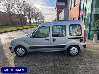 Renault Kangoo VERKOCJT - 1.6-16V Privilege APK TM