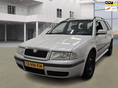 Skoda Octavia Benzine