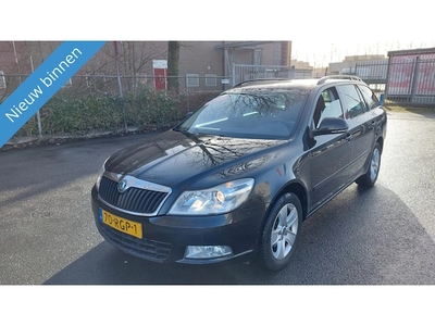 Skoda Octavia Benzine