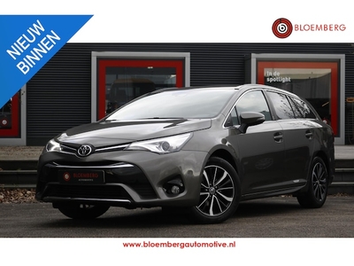 Toyota Avensis Benzine