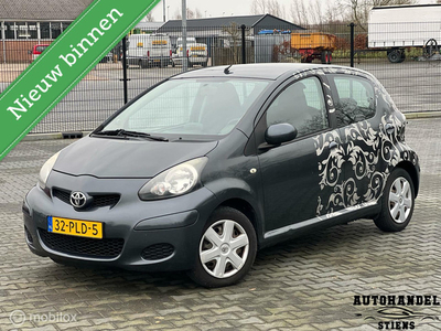 Toyota Aygo 1.0-12V Comfort Navigator |NIEUWE APK|