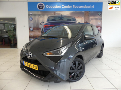 Toyota Aygo 1.0 VVT-i x-play limited 5-deurs AppleCarPlay Keyless Camera LED Groot-scherm Bluetooth NAP 1e Eigenaar Dealer-onderh