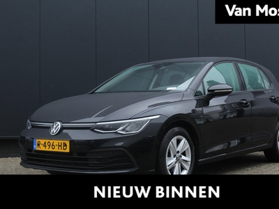 VOLKSWAGEN GOLF 1.0 TSI 110Pk Life Business | Apple & Android Carplay | Navigatie | Climate Control | Adaptieve Cruise Control | Parkeersensoren Voor & Achter | Elektrische Verstelbare Bestuurdersstoel | Stoel En Stuurverwarming |