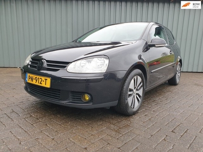 Volkswagen Golf 1.6 Trendline