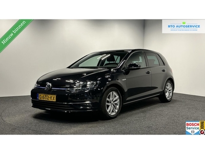 Volkswagen Golf Benzine