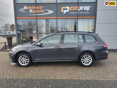 Volkswagen Golf Benzine