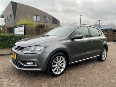 Volkswagen Polo 1.2 TSI Highline Automaat Pano Nieuwe APK!