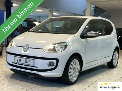 Volkswagen Up! 1.0 high up! White