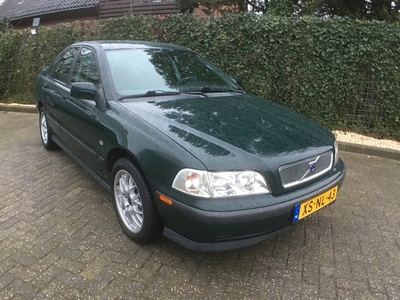 Volvo S40 2.0 T Sports apk tot november, meeneemprijs, NAP