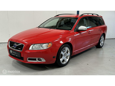 Volvo V70 2.5T R-Design LEER / XENON