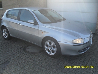 Alfa 147 2.0 T spark 16V Edizione Esclusiva