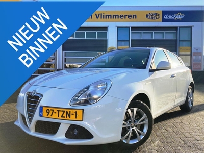 Alfa Romeo Giulietta 1.4 T Distinctive Automaat PDC