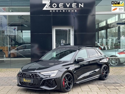 Audi A3 RS3 TFSI 400pk!/Quattro/Black Edition/ Fabrieksgarantie 1 jaar!