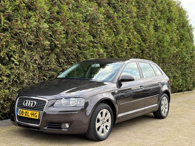 AUDI A3 Sportback 1.6 FSI Ambiente Pro Line Bluetooth