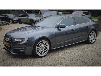 Audi A5 Sportback 2.0 TDI quattro Adrenalin Sport met winterbanden set