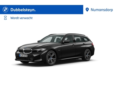 BMW 3-SERIE Touring 320e | M-Sport | Curved display | Leder