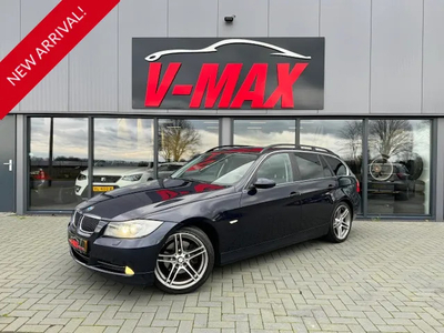 BMW 325i 3.0 Touring AUT Exec NaviProf Xenon ½Leder