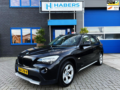 BMW X1 SDrive18i Executive 150PK|Origineel NL|Navigatie|Climate|Cruise Control|Bluetooth|Isofix|Automaat|Parkeersensoren|Historie