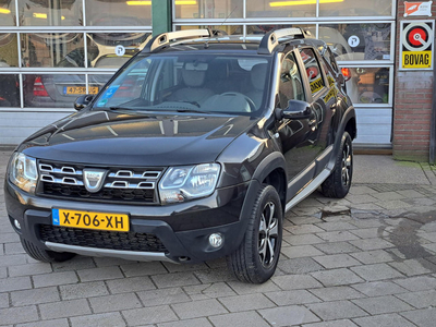 Dacia Duster 1.2 TCe 4x2 Lauréate/Leder/Navi/Cruise