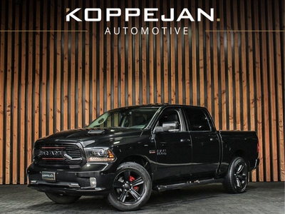 Dodge Ram 1500 5.7 V8 402PK Automaat 4x4 Crew Cab 5'7 | SCHUIF/KANTELDAK | STOELVERWARMING | STOELVENTILATIE | 65.352KM! |