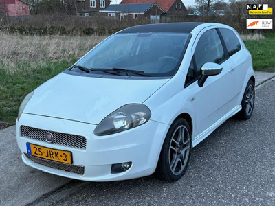 Fiat Grande Punto 1.4-16V Sport Stuurbekrachtiging ECC Audio/CD Elec. pakket LMV 17