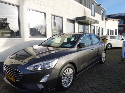 Ford Focus 1.6 TI-VCT TITANIUM 5 drs Automaat Trekhaak