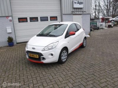 Ford Ka 1.2 Titanium lange apk airco two tone uitvoering!!!