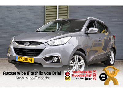 Hyundai Ix35 1.6i GDI Business Edition met Trekhaak, Navigatie, Achteruitrijcamera, Cruise-control en Climate-control.