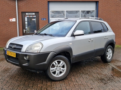 Hyundai Tucson 2.0i Style Airco NL-auto Cruise Trekhaak