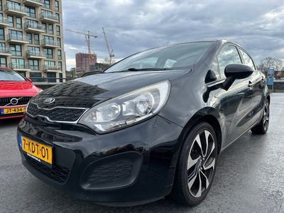 Kia Rio 1.2 CVVT ParkSensor Navi Bluetooth LED Verlichting