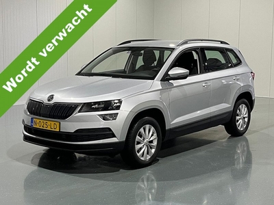 Škoda Karoq 1.0 TSI Business Edition Climatronic -Navigatie - All seasonbanden - Keyless start - NL auto