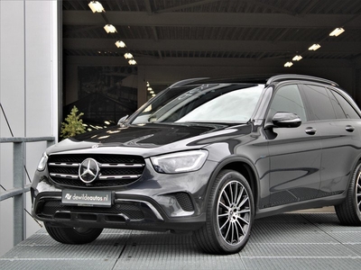 Mercedes-Benz GLC 300e 4MATIC AMG 320pk Pano Luchtvering Leer Burmester Stoelventilatie DigitalCockpit Multibeam