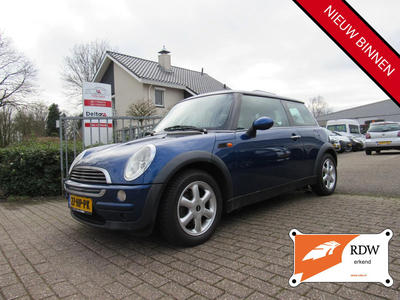 VERKOCHT MINI Mini 1.6 One Salt nette auto.