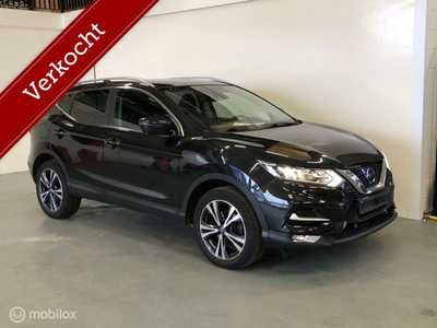 Nissan Qashqai 1.2 N-Connecta Panoramadak