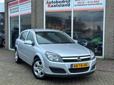 Opel Astra 1.4 Edition - Trekhaak - Airco