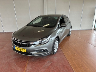 Opel Astra 1.4 INNOVATION