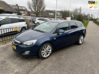 Opel Astra Sports Tourer 1.4 Turbo Sport 2011! CLIMATRONCI! NAVIGATIE!