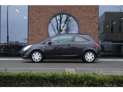 Opel Corsa 1.2-16V Cosmo