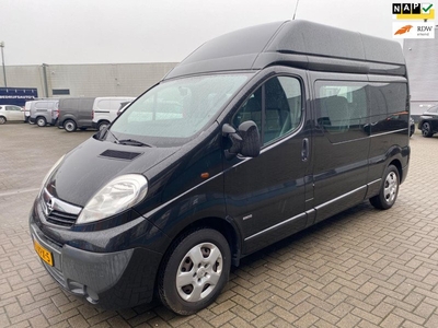 Opel Vivaro 2.5 CDTI L2H2 DC Rolstoelbus, Automaat, Airco