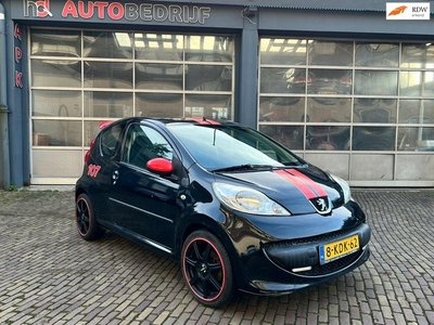 Peugeot 107 1.0-12V XR nieuw APK