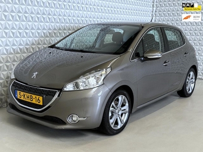 Peugeot 208 1.2 VTi Clima + Cruise Navigatie Trekhaak (2013)