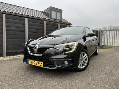 Renault Mégane 1.3 TCe Zen NL-auto, dealer onderhouden